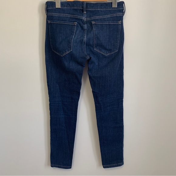 ✨2/30✨ Banana Republic Skinny Jeans - Picture 3 of 4